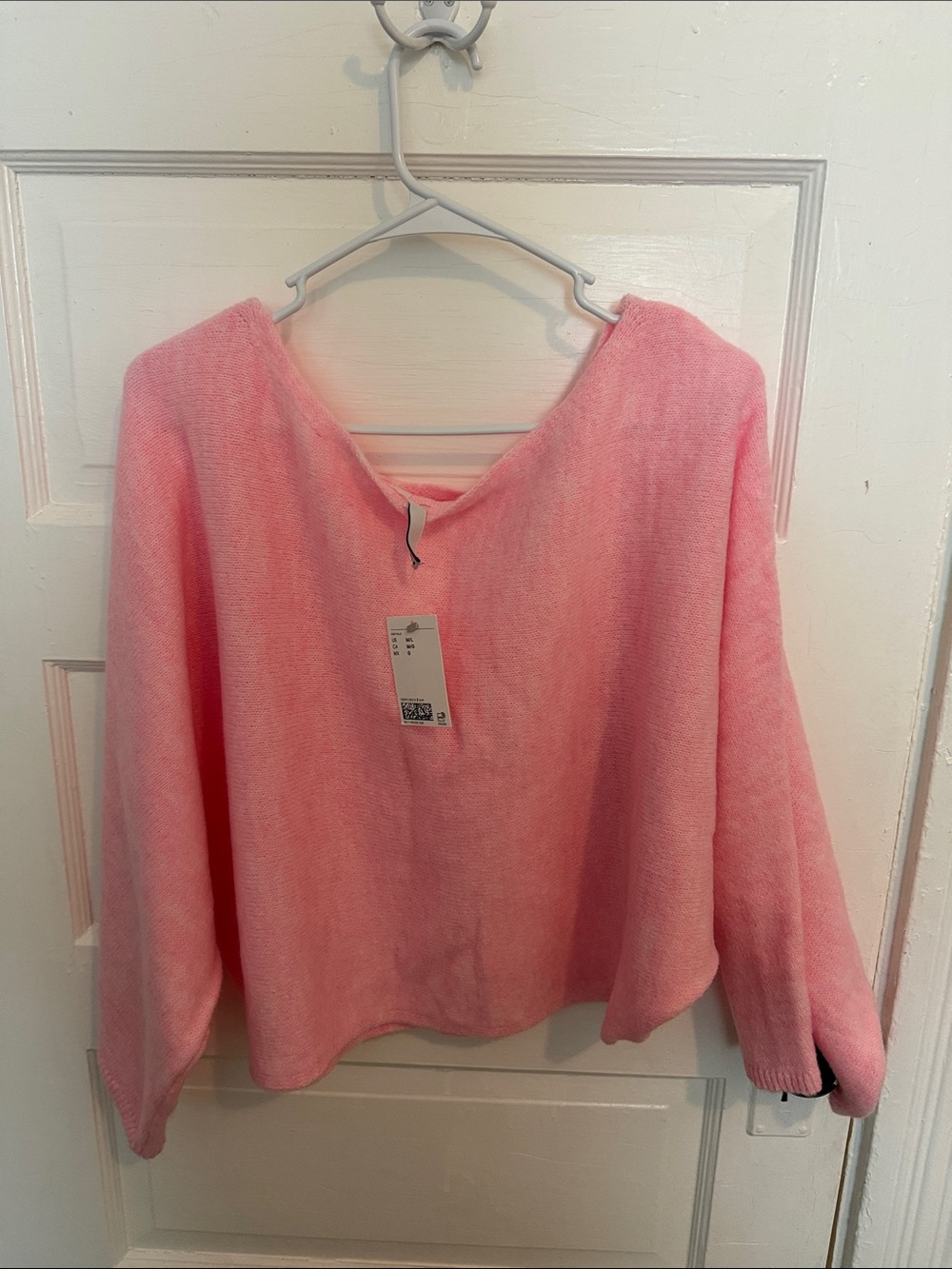 H&M Pink Knit Poncho Sweater - Picture 2 of 2